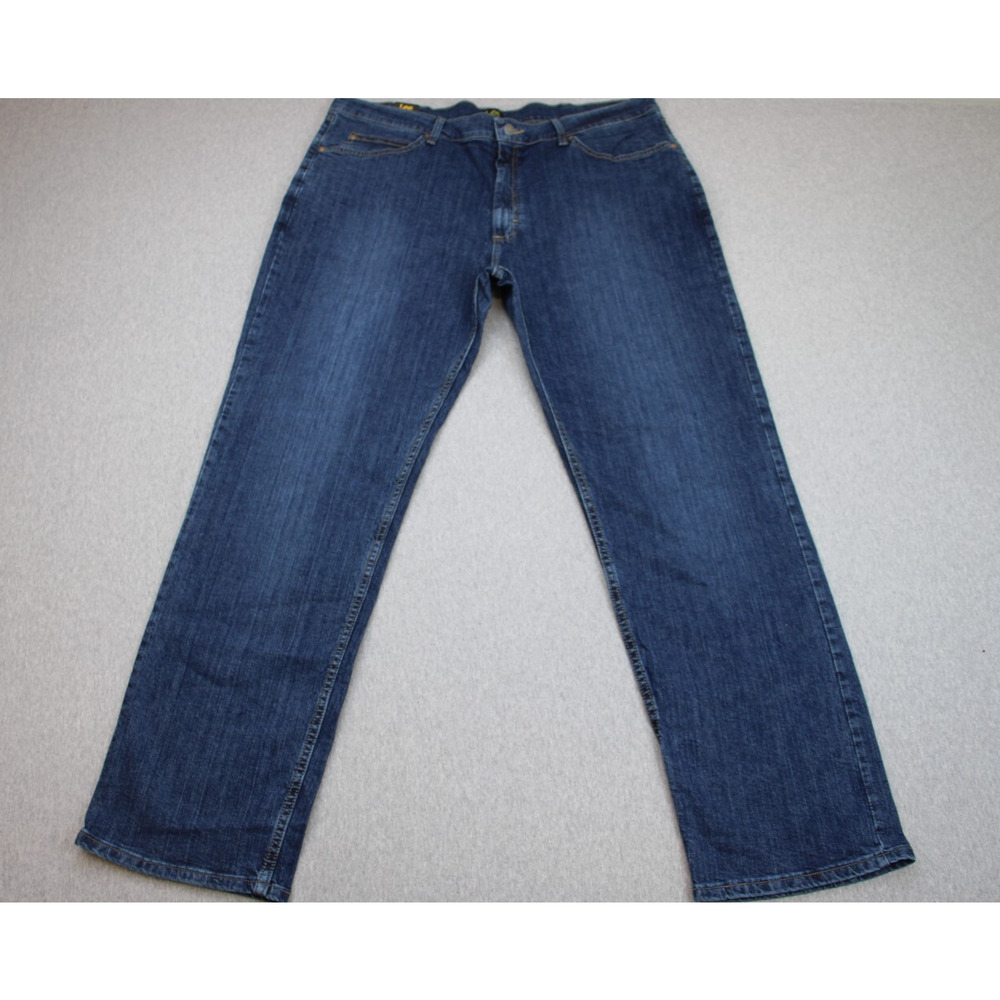 Lee Jeans Men's 40 X 32 Blue Denim Medium Wash Relaxed Fit Straight Leg Kramer‎